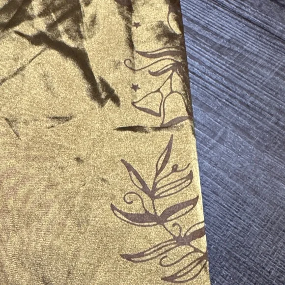 Taylor Swift Fearless Gold pajama Pants with Embroidery - Picture 7 of 13